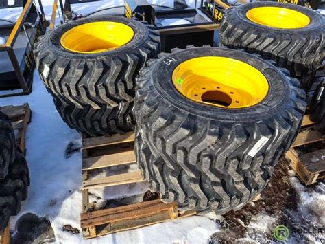 camso sks332 12-16.5 skid steer tire|sks 332 camso.